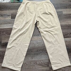 L.L. Bean Women’s Perfect Fit Straight Leg Pants 2X